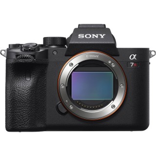 Sony a7R IV Aynasız Fotoğraf Makinesi